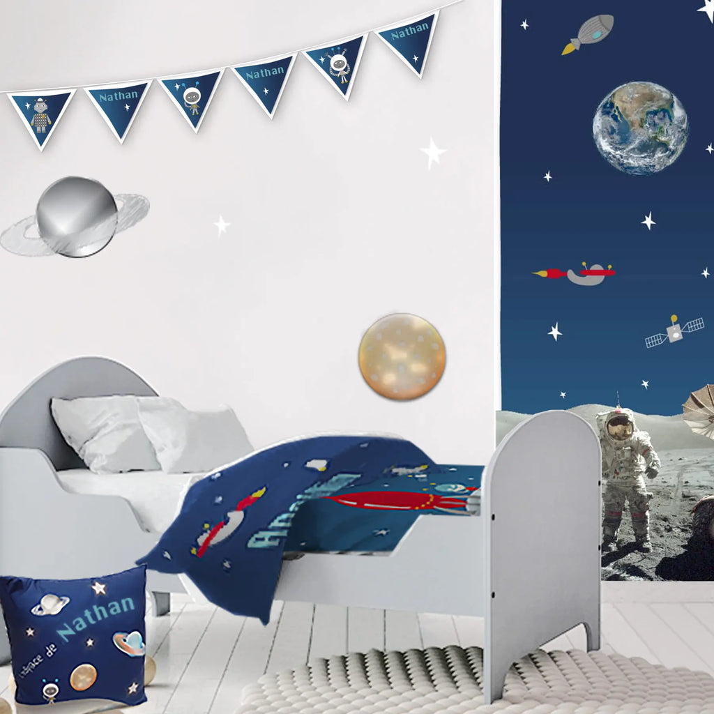 Une deco de chambre espace inspirée par la NASA pour votre garçon !