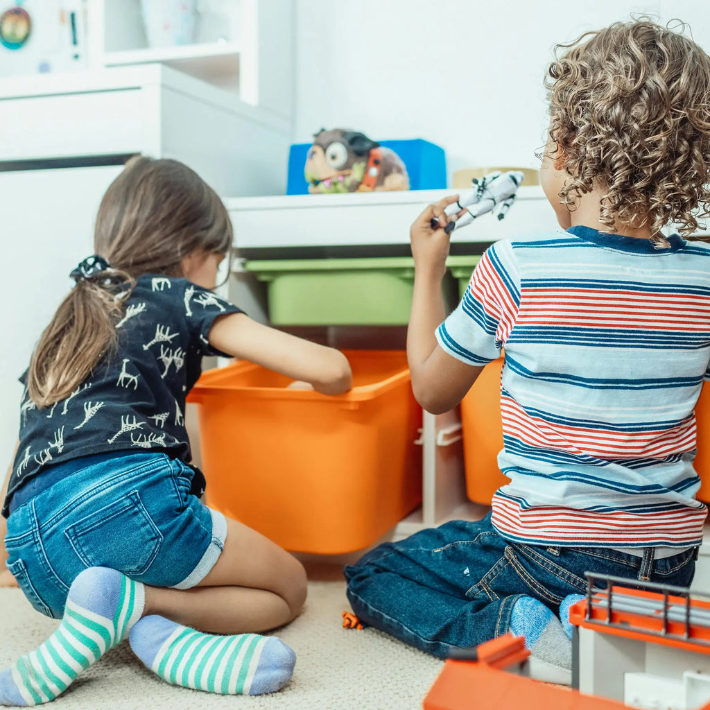 Univers 3–8 ans – Décoration, apprentissage et fournitures pour accompagner les enfants qui grandissent