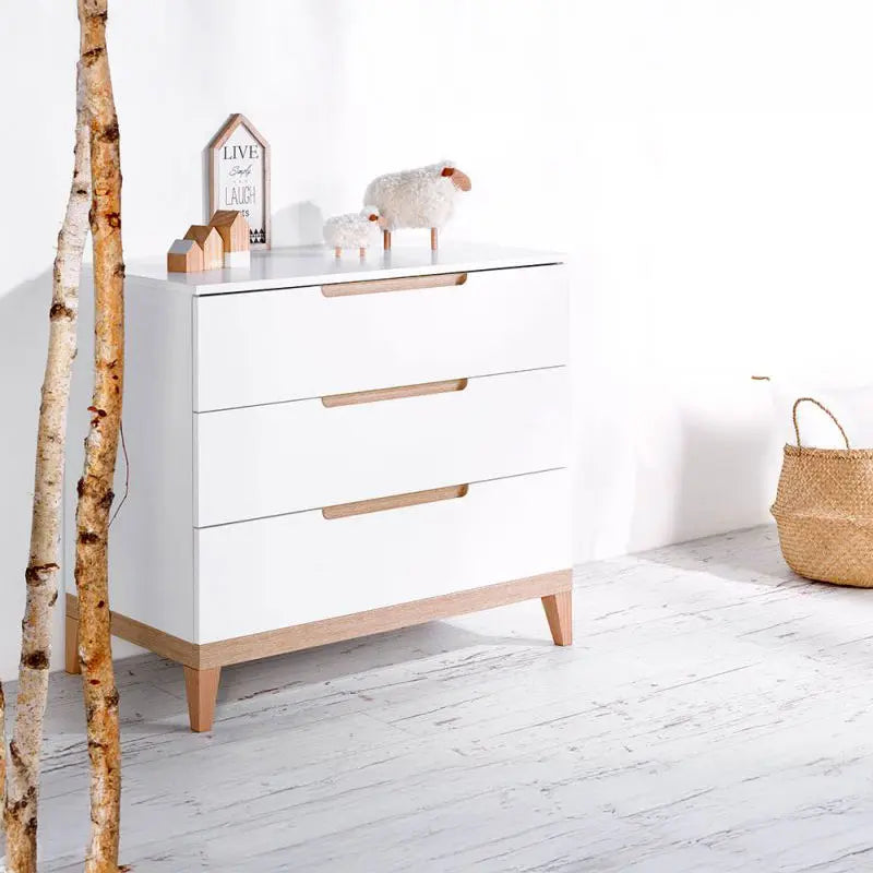 Jolie commode bébé blanche et bois NATURE