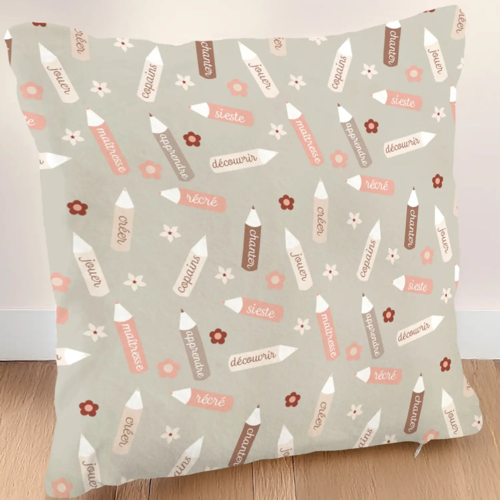 Dos coussin de la princesse se randant à l'école