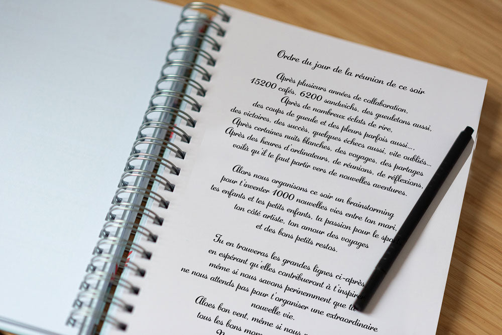 Personnalisez ce livre d'or pour le départ en retaite de la personne à gâter