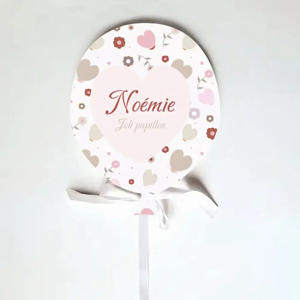 Plaque de porte prénom fille romantique en forme de ballon